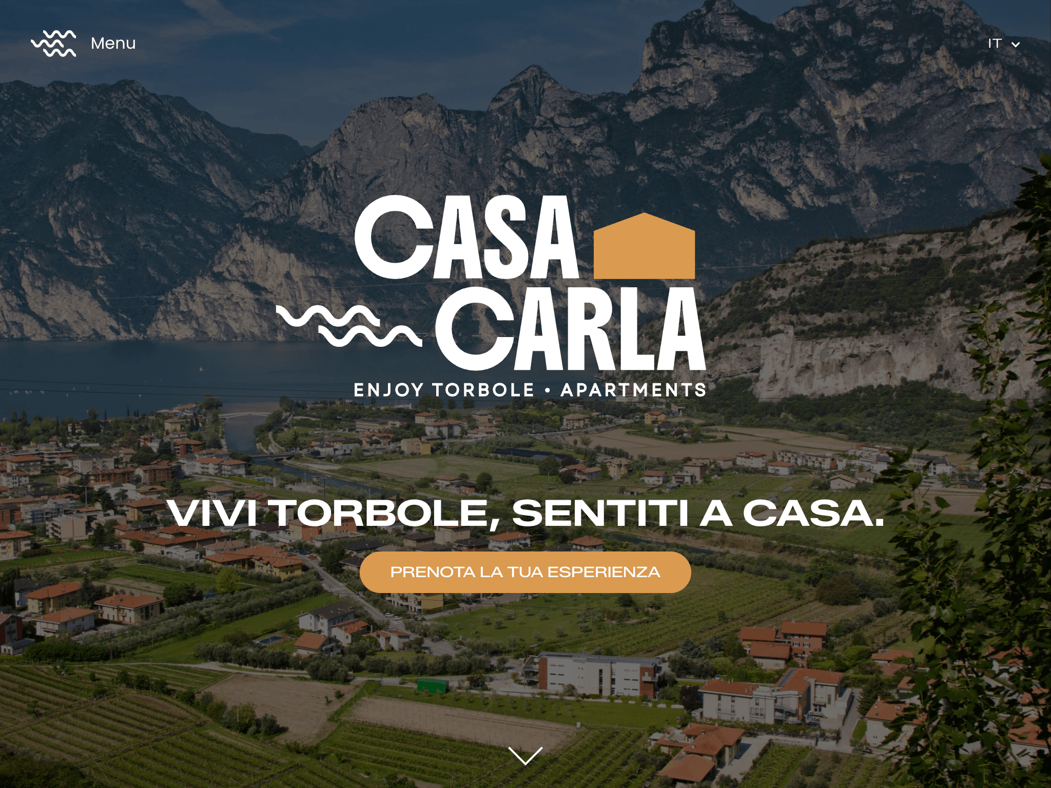 Casa Carla homepage with panoramic Torbole hero section and primary booking call to action